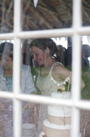 Bride-through-The-Window-7558